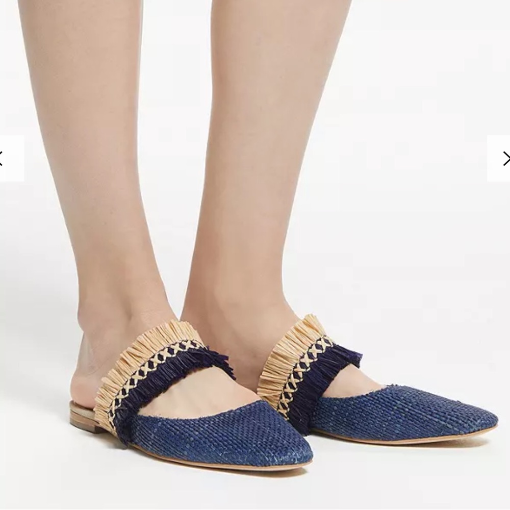 ⭐️Boden Rosa Fringe Mules⭐️